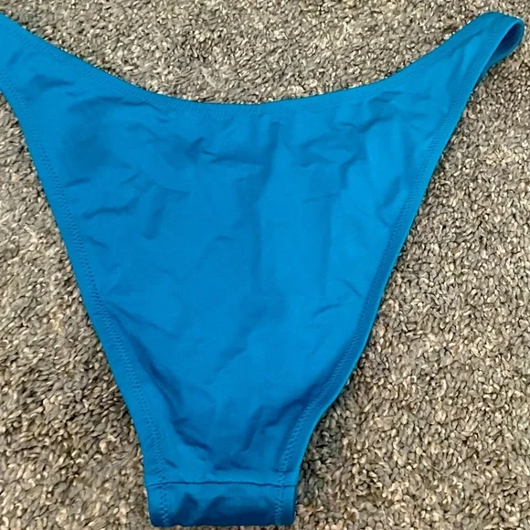 NWOT Victoria’s Secret teal Brazilian Bikini Bottom - Picture 2 of 4